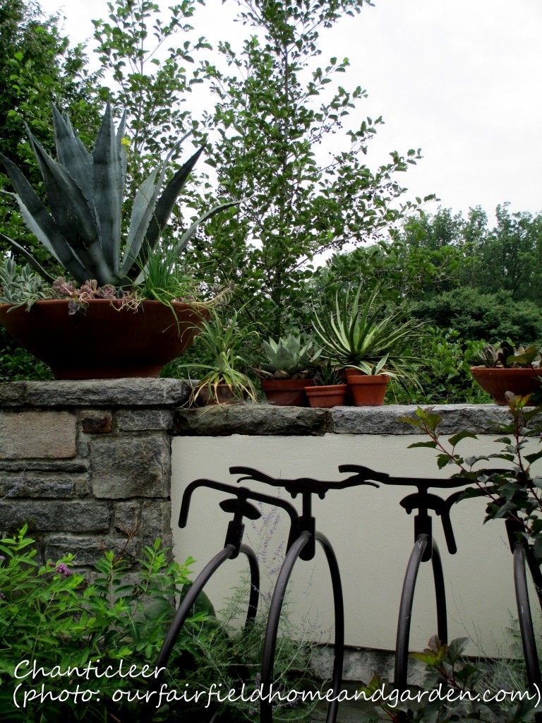 https://lolajack.jp.net/inspiring-gardens/chanticleer/