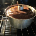https://lolajack.jp.net/its-apple-season-make-a-heavenly-apple-cake-with-a-sugary-crust-and-make-your-house-smell-divine/