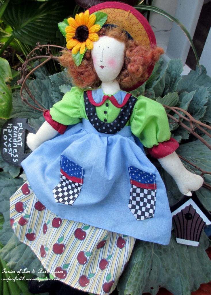 https://lolajack.jp.net/our-fairfield-home-garden-welcomes-fall/