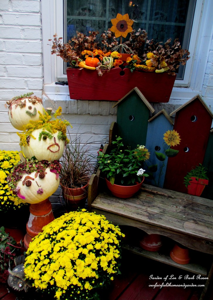 Fall Decorations https://lolajack.jp.net/getting-into-the-spirit-of-halloween-insert-spooky-music-here/