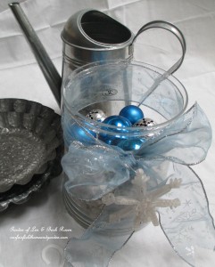 forcing bulbs https://lolajack.jp.net/diy-project-save-money-by-creating-your-own-fancy-potted-paperwhites-amaryllis-bulb-gardens-as-holiday-gifts-or-decorations/
