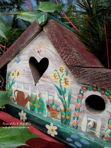 A tiny heart for Valentine's Day ! https://lolajack.jp.net/heart-home-valentines-day-is-coming/