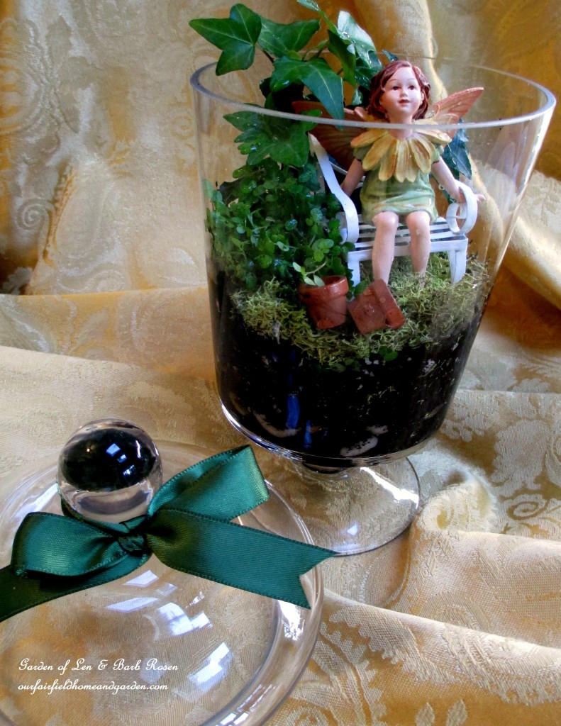 https://lolajack.jp.net/diy-project-summer-enchantment-in-a-jar/ This tiny fairy and her garden are ready to be a birthday gift for my friend!