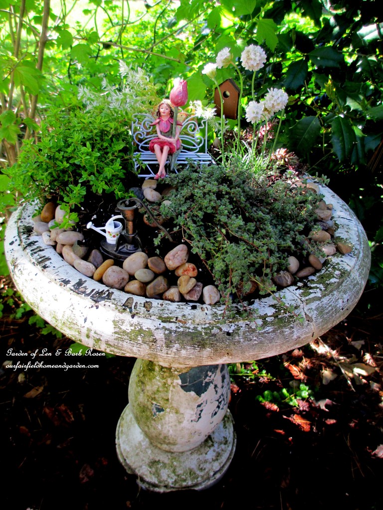 Completed Fairy Garden ~ a perfect Mother's Day gift! https://lolajack.jp.net/diy-project-mothers-day-fairy-garden/
