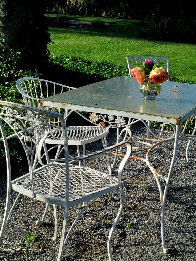https://lolajack.jp.net/springtime-in-goodstay-gardens/