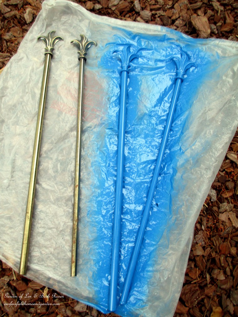 Paint the curtain rods the color desired https://lolajack.jp.net/diy-project-hose-guides-from-curtain-rods/