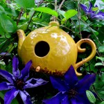 birdhouses & flowers https://lolajack.jp.net/may-garden-birdhouses-flowers/