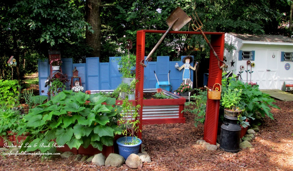 The Shutter Garden https://lolajack.jp.net/salvaged-the-32-shutter-challenge-repurposing-shutters-in-the-garden/