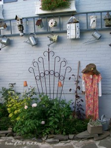 Garden Lady Scarecrow https://lolajack.jp.net/a-trip-down-memory-lane-my-former-garden/