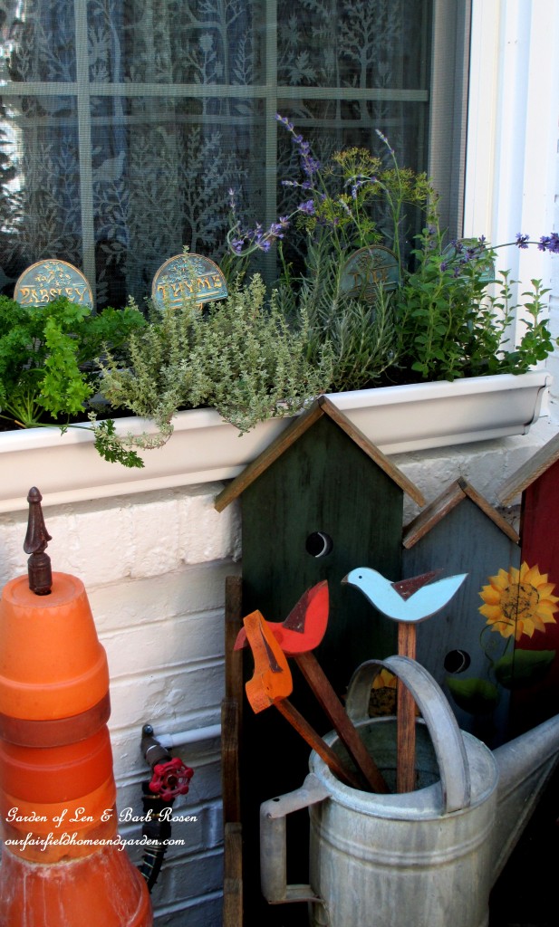 Windowsill Windowbox https://lolajack.jp.net/diy-windowsill-windowboxes/