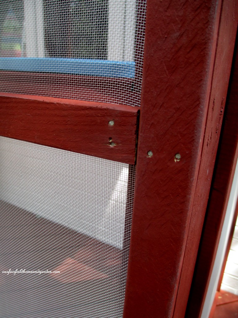 Catio https://lolajack.jp.net/build-a-catio-a-tiny-screen-house-for-kitty-cats/
