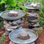 DIY Birdbaths for your garden! https://lolajack.jp.net/diy-bird-baths-bring-birds-to-your-garden/