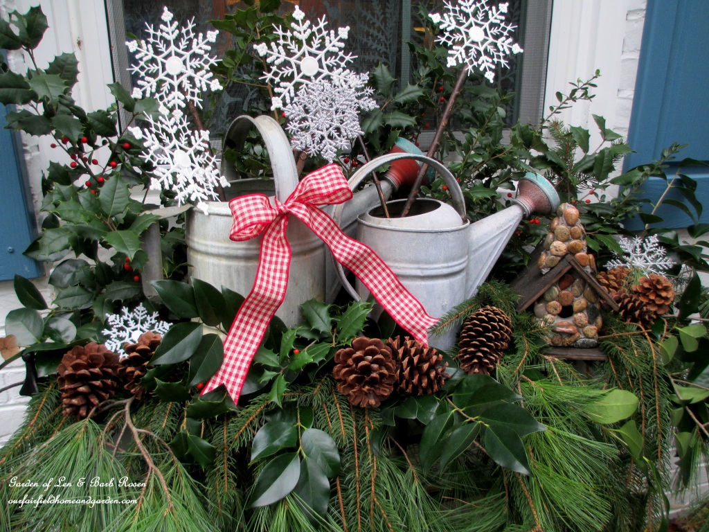 Rustic Wateringcans Windowbox https://lolajack.jp.net/rustic-watering-cans-windowboxes-more/