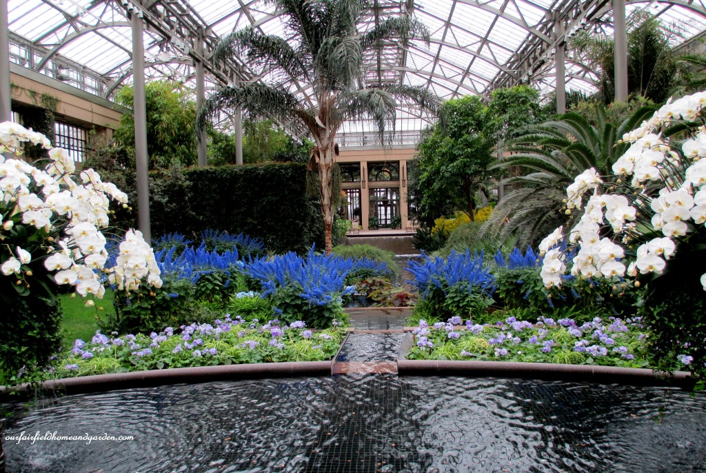 Longwood Gardens Conservatory https://lolajack.jp.net/a-visit-to-longwood-gardens-orchid-extravaganza-2015/