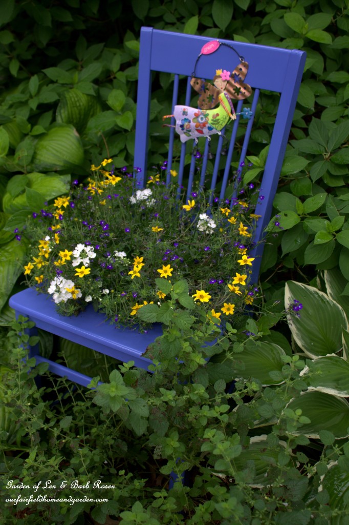 DIY ~ Chair Planter https://lolajack.jp.net/diy-chair-planter/