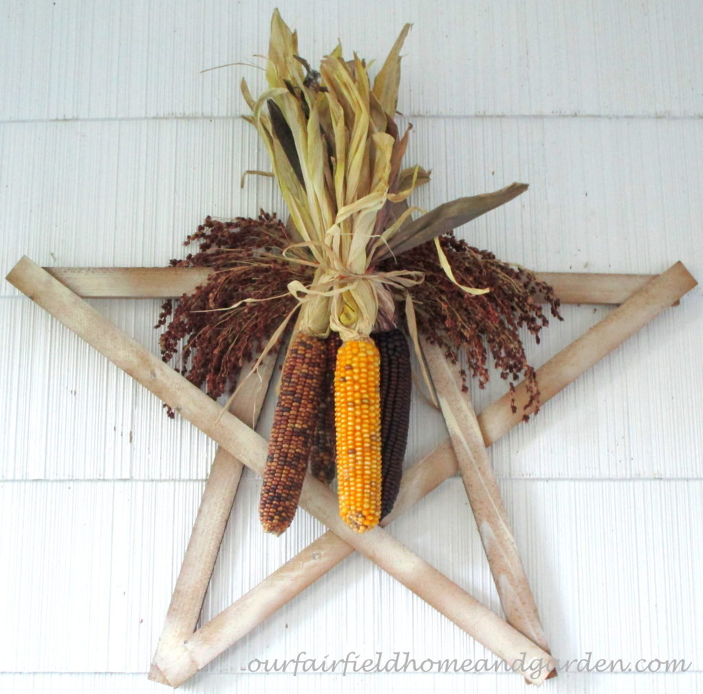 Corn Cob Star https://lolajack.jp.net/decorate-for-fall-naturally/